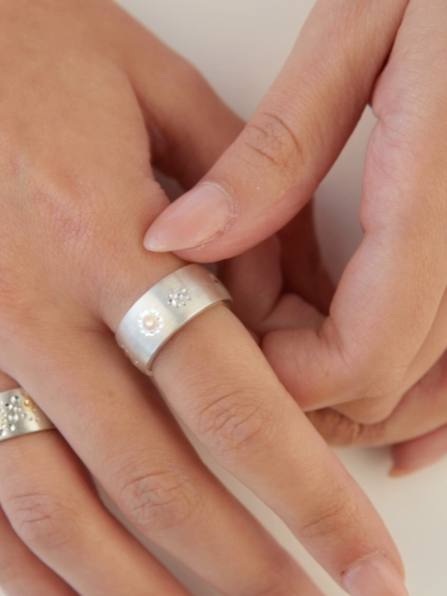 Seven Sisters Story Ring With Rose Gold